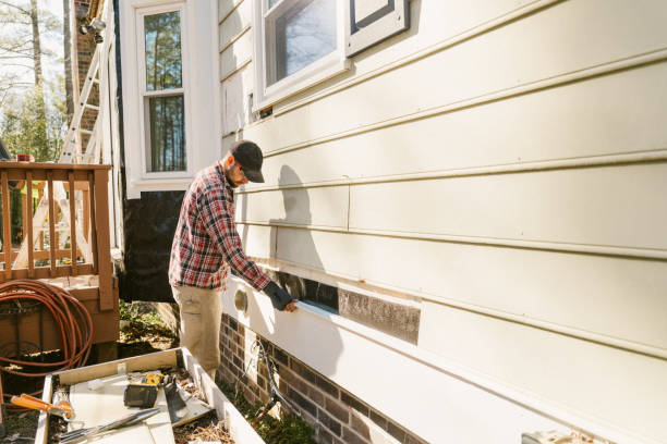 Trusted Storm Damage Siding Repair service in Northbrook, OH - Creative Siding